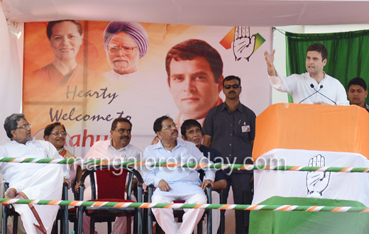 Rahul gandhi rally in Mangalore 